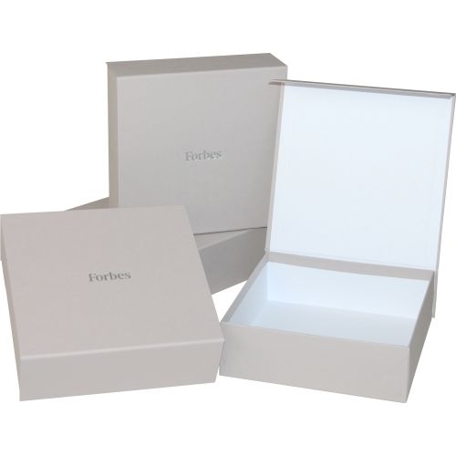 Cutie Uno C3 21x21x6.5 personalizata Forbes